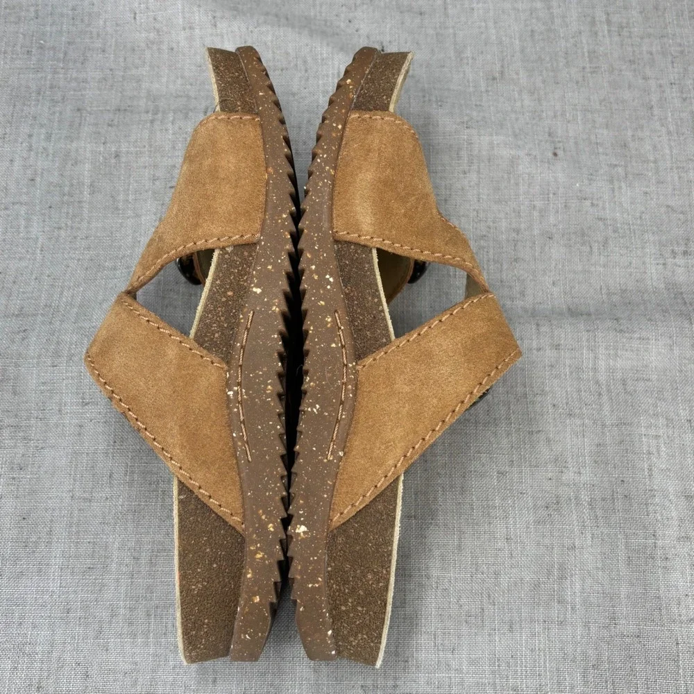 Dansko Dayna Tan Brown‎ Suede Leather Slip On Buckle Sandals Slides Womens EU 37